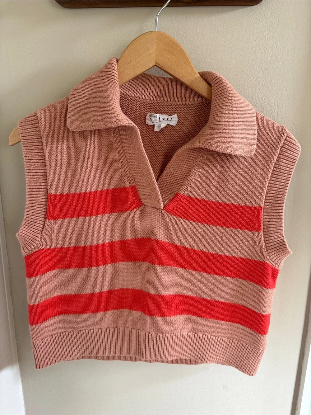 Anthropologie Velvet by Graham and Spencer Marietta Collared sweater vest stripe
